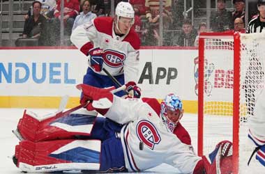 Dobes Shines as Canadiens Cruise Past Red Wings 5-1